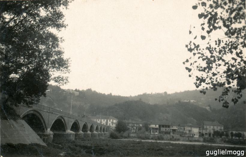 Il Ponte Nuovo e la sponda destra Il Ponte Nuovo e la sponda destra